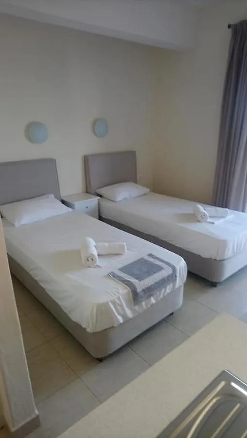 Vergina Pension Sarti 0*,